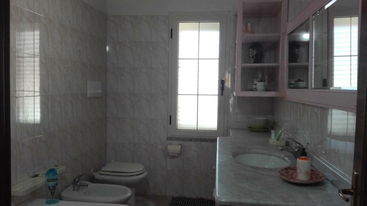 شقة Sunflower House سينيسكولا المظهر الخارجي الصورة